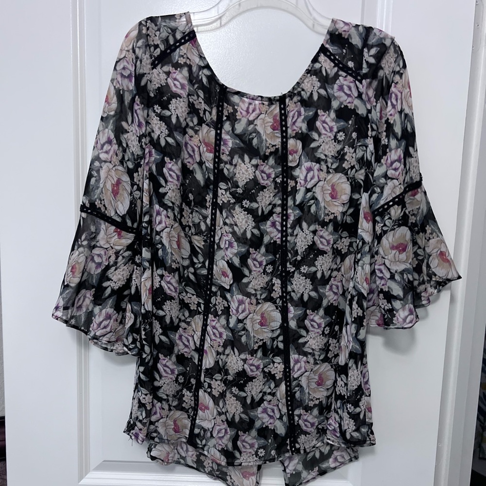 Sara Michelle Black and Pink Floral Blouse